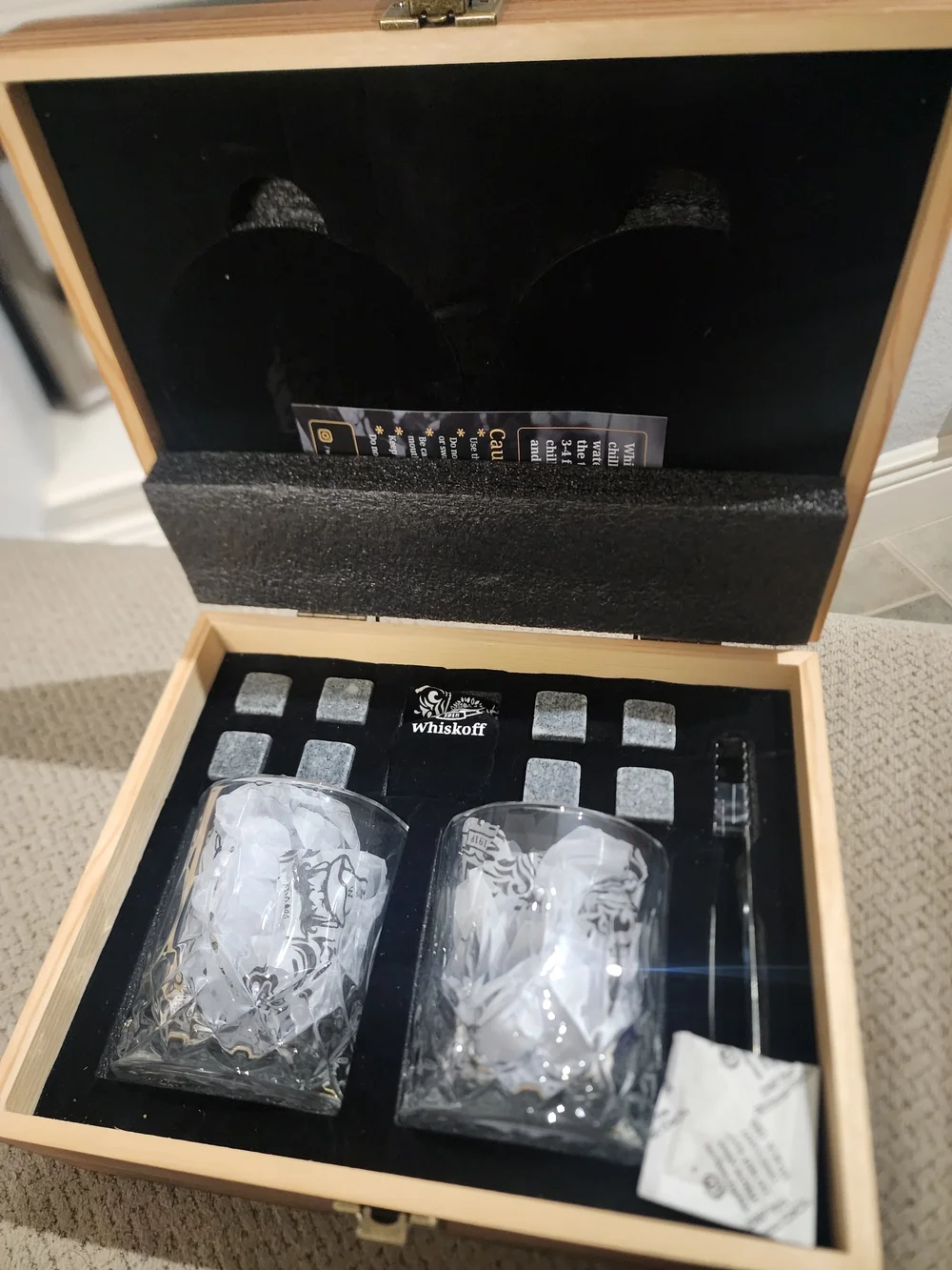 Whiskoff Whiskey Glass Set In Wooden Box - Like New